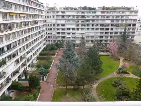 4 pièces loué vide boulevard montmorency paris 16eme