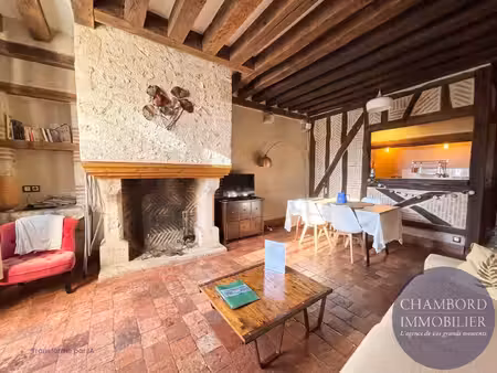 appartement t2 meublé calme à louer au centre-ville de blois - 560 €