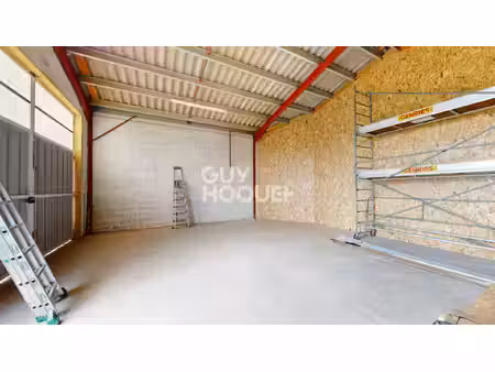 local commercial portets 73 m2