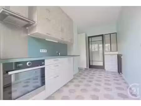 location appartement 3 pièces 75 m² à alfortville (94140)