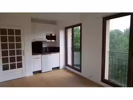 location appartement 1 pièce 26 m² à antony (92160)