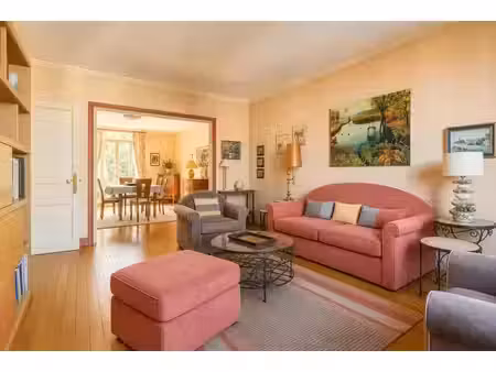 maison de 6 pièces de 160 m² à pontoise