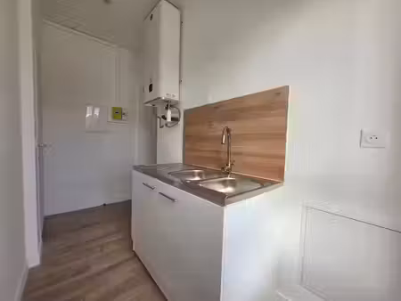 location appartement 1 pièce 19 m² à bobigny (93000)