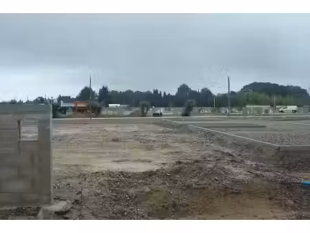 vente terrain 300 m² à elne (66200)  113 000 €