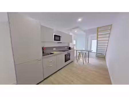 duplex indépendant second corps