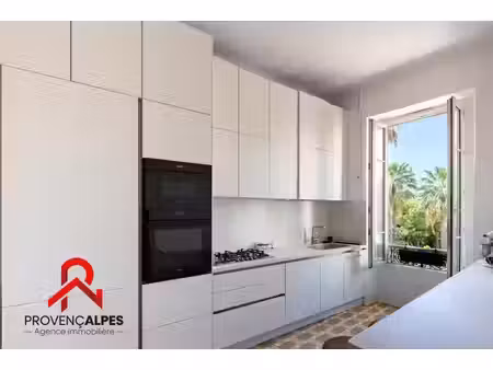nice - liberation : magnifique appartement de 4 pieces !