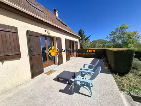 maison traditionnelle de 128 m² avec sous-sol complet  terrain de 2 204 m²