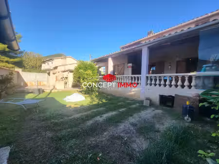 la valette-du-var maison familiale avec jardin  garage et