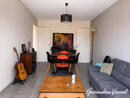 jolie maison roussay