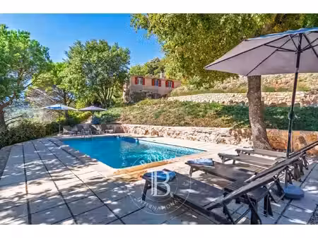maison de luxe à vendre à seillans