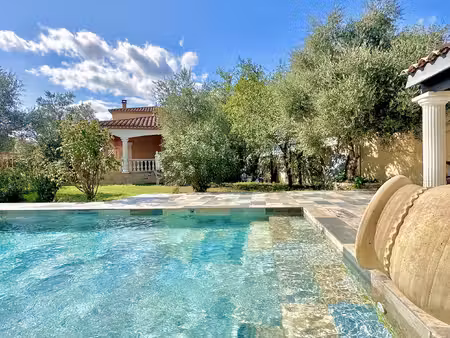 villa familiale avec piscine à saint-hilaire-de-brethmas
