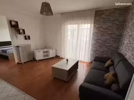 location appartement 3 pièces 56 m² à reims (51100)  860 €