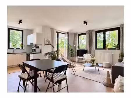 appartement à louer à rue julie dessy 10 dave (vbe71278)