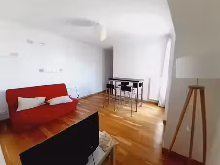location meublée appartement 2 pièces 35 m² à paris 12ème (75012)  1 403 €