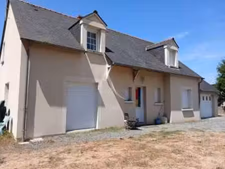 location maison à thouarce (49380) : à louer / 131m² thouarce