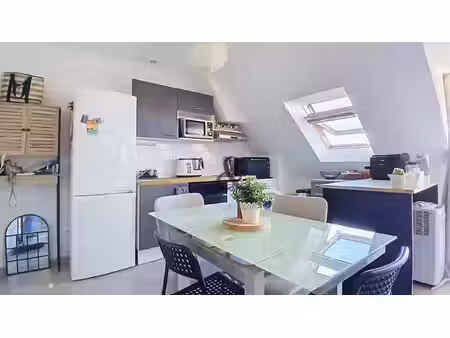 location appartement 2 pièces 43 m² à blois (41000)