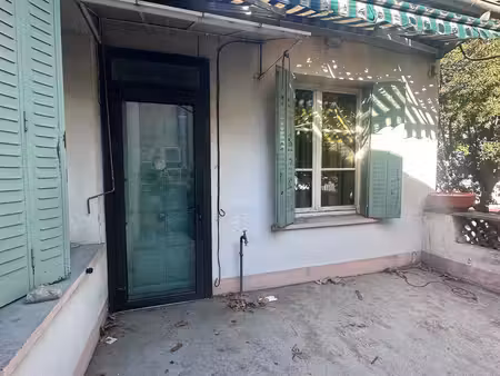 opportunité noves appartement  garage et cour constructibles