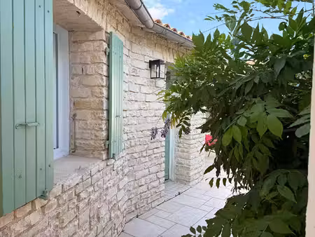 vente maison 8 pièces 184 m² la flotte (17630)