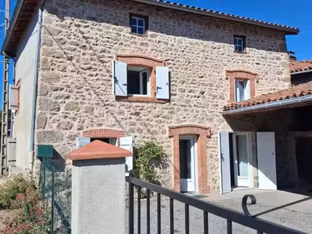 st bonnet le coureau - maison f4 rénové sur deux niveaux