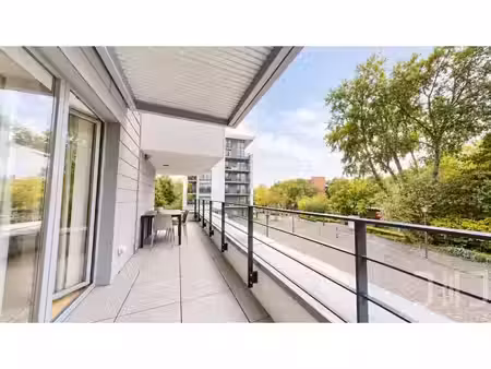 appartement à louer à avenue roger lallemand 13 ixelles (vbe71301)