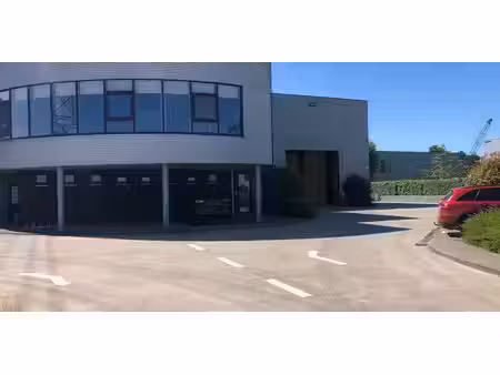 entrepôt à louer à beveren pour € 7.500