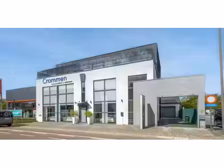 bien commercial à louer à hoeselt pour € 3.750