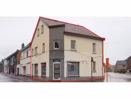 local commercial avec potentiel  3 chambres  epc f