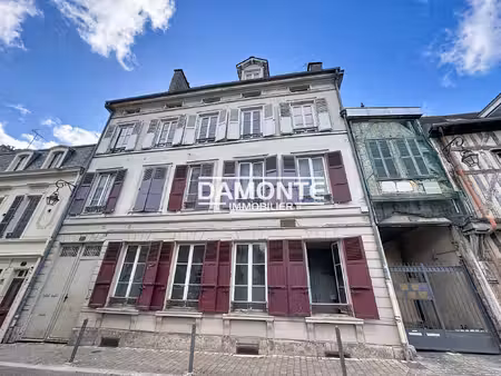 troyes - au coeur du centre ville