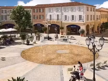 location appartement 1 pièce 20.5 m² à miramas (13140)  390 €