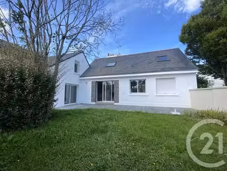 maison à louer - 5 pièces - 115 20 m2 - blain - 44 - pays-de-loire