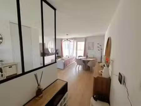 location appartement 3 pièces à la chapelle-des-fougeretz (35520) : à louer 3 pièces / 60m