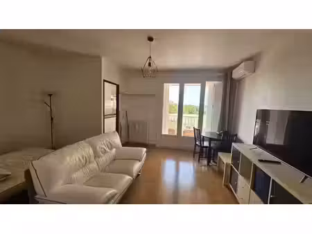 location meublée appartement 2 pièces 30 m² à manosque (04100)  485 €