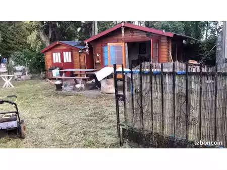 vend chalet de loisirs ouvert 6 mois dans l’année
