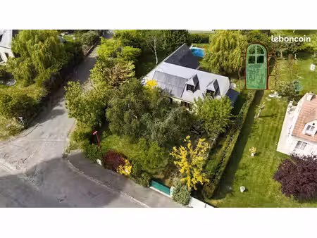 pavillon 7 pièces 159 m²