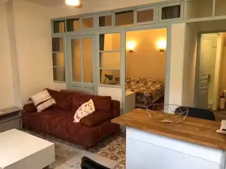 location meublée appartement 2 pièces 32 m² à avignon (84000)  550 €