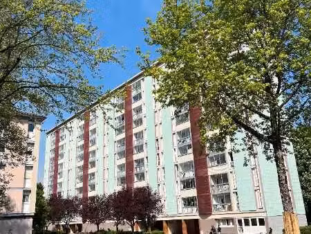 appartement 4 pièces 64 m²