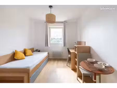 location studio - résidence studéa clamart