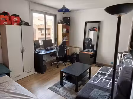 studio 25m2 avec parking