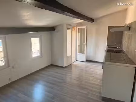 appartement 2 pièces 35m2 dans maison de village