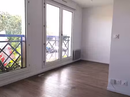 studio 1 pièce 24 m²