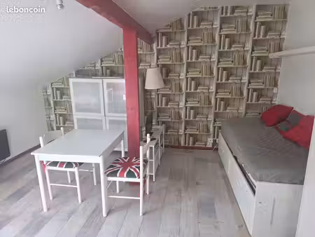 loue studio 24.21m² au sol dont 16m² habitable meublé et équipé cc-proche paris