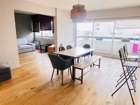t2 bis meublé 70 m² + parking | la madeleine centre