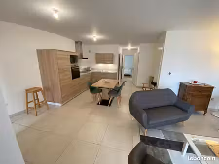 location appartement non meublé luneray