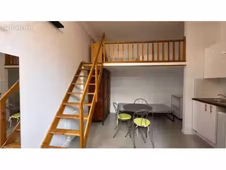 à louer – studio mezzanine de 17 m² avec terrasse