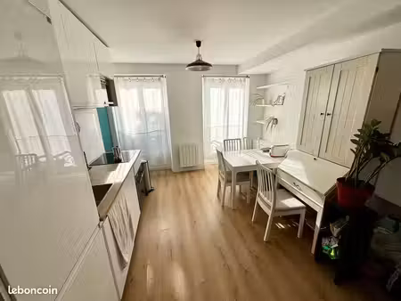 à louer – t2 meublé – 31 33 m² – paris 11e