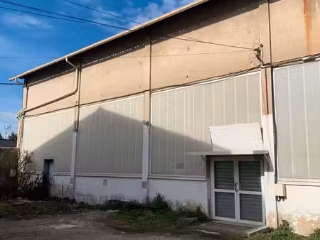 hangar  multi  activité  centre-ville