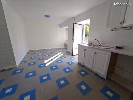 appartement 3 pièces 44 m²