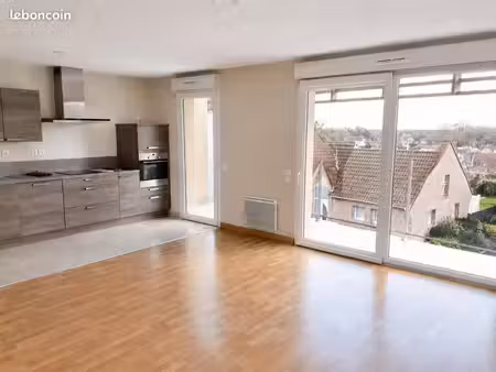 appartement 3 pièces 65 m²
