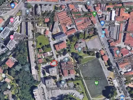 place de parking sécurisée lyon 9
