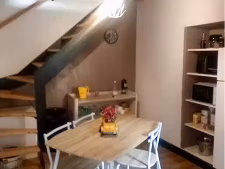 loue maison de bourg